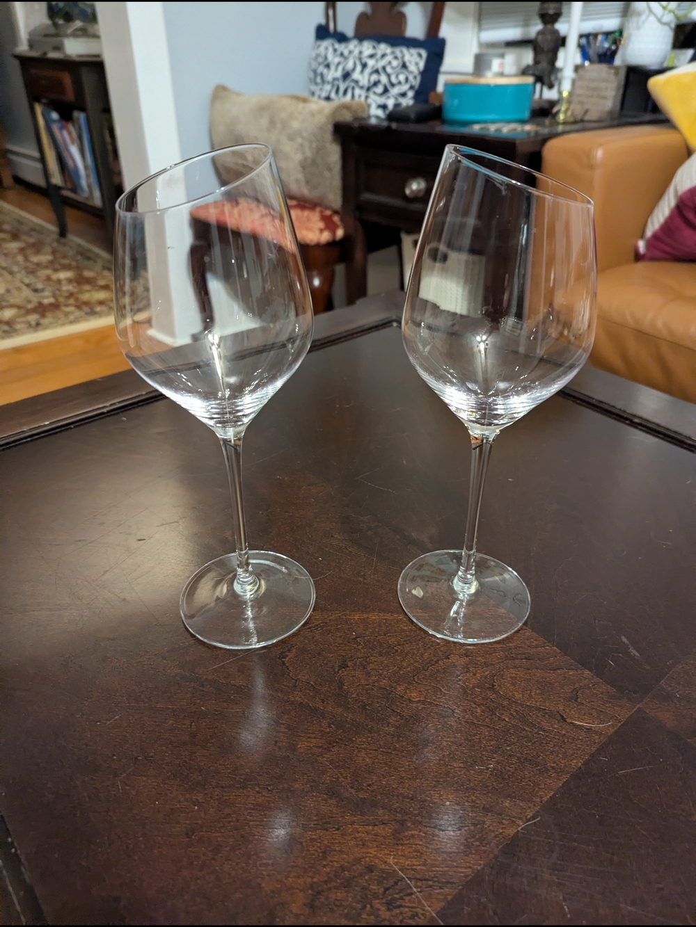 Large Stemmed Wine Glasses (Set of 2)